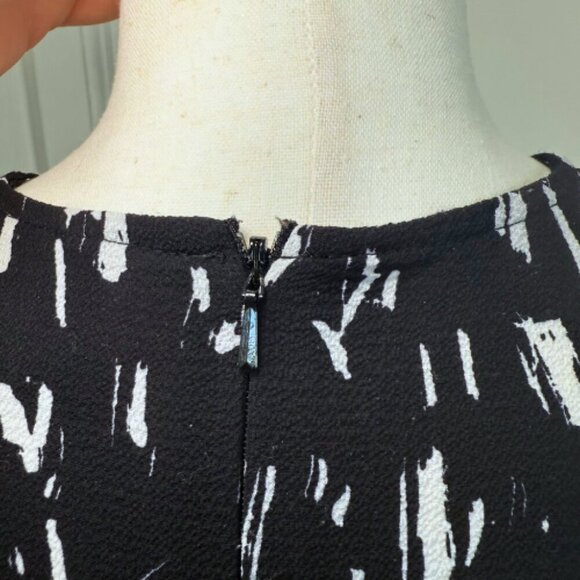 ASOS Mini Smock Dress Black White Abstract Print Size 6 - Picture 11 of 15